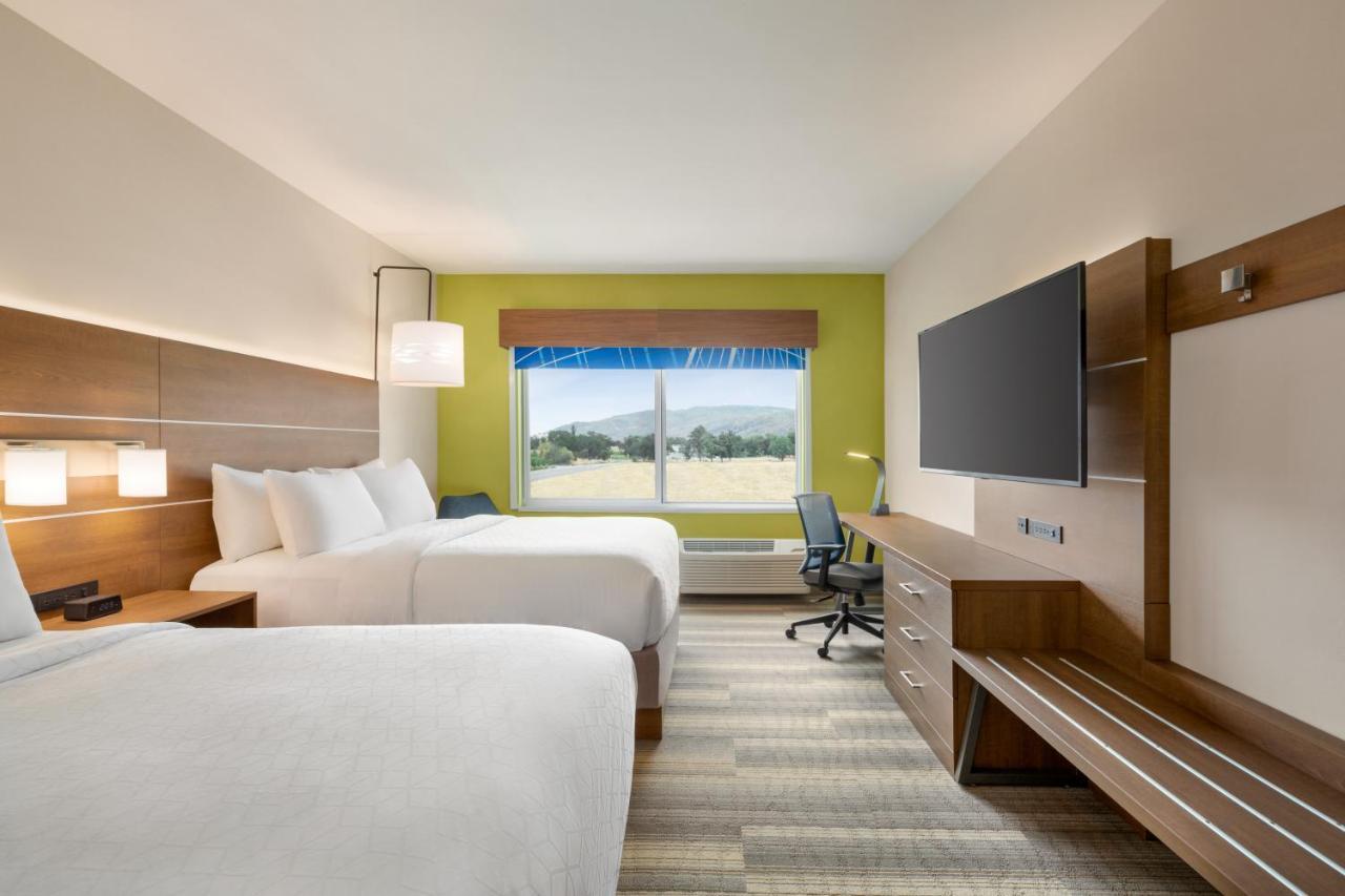 Holiday Inn Express & Suites - Ukiah By Ihg Екстериор снимка