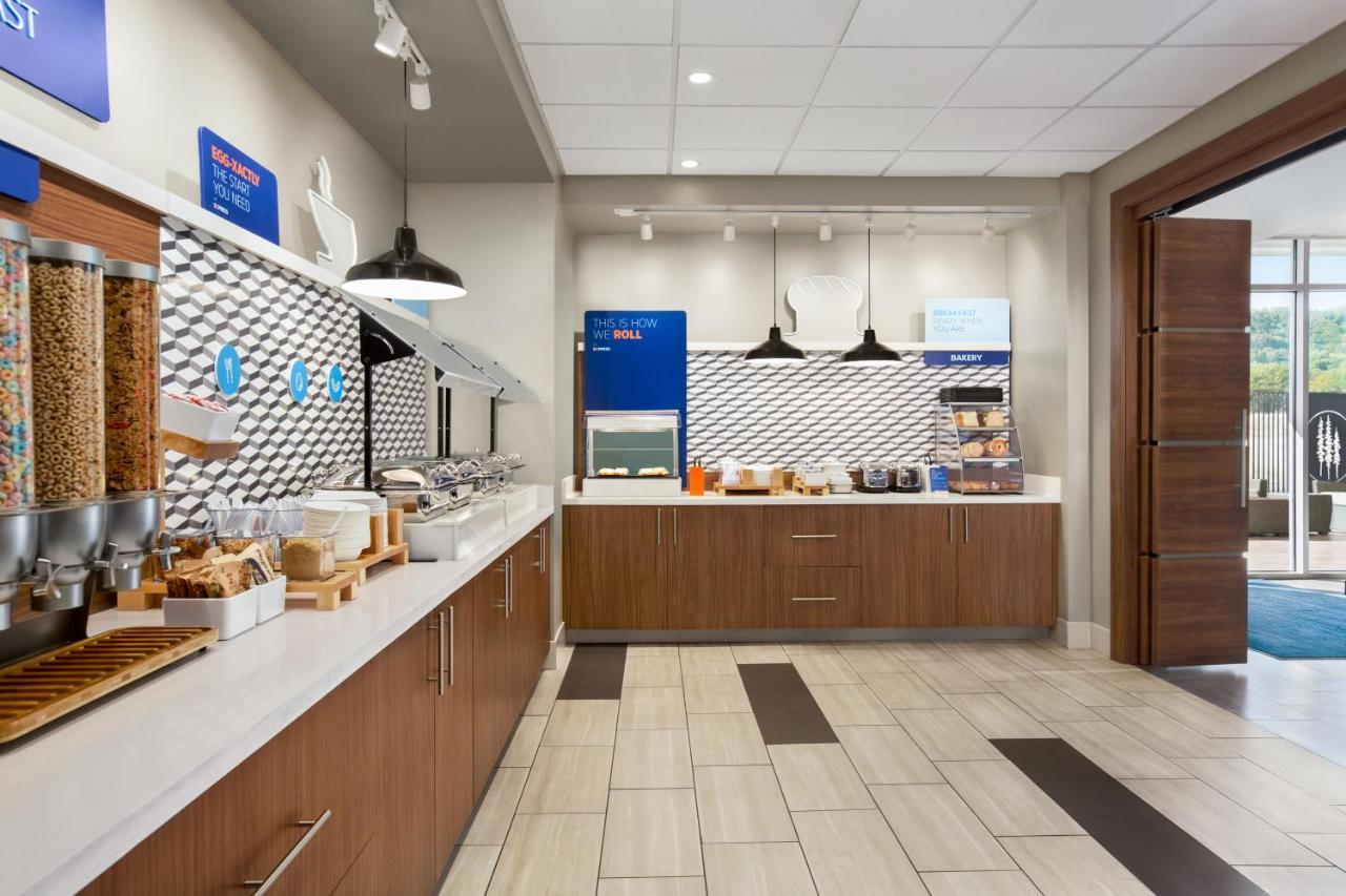 Holiday Inn Express & Suites - Ukiah By Ihg Екстериор снимка