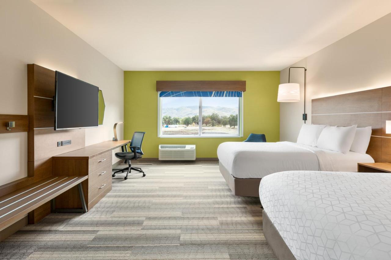 Holiday Inn Express & Suites - Ukiah By Ihg Екстериор снимка