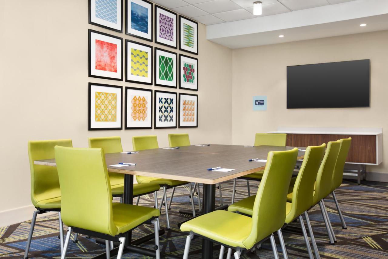 Holiday Inn Express & Suites - Ukiah By Ihg Екстериор снимка