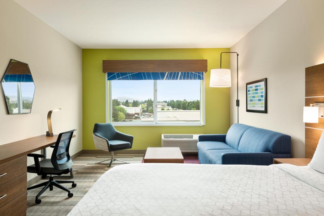 Holiday Inn Express & Suites - Ukiah By Ihg Екстериор снимка