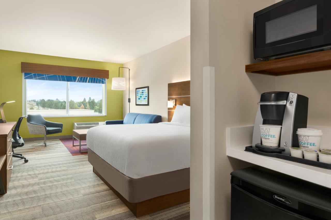Holiday Inn Express & Suites - Ukiah By Ihg Екстериор снимка